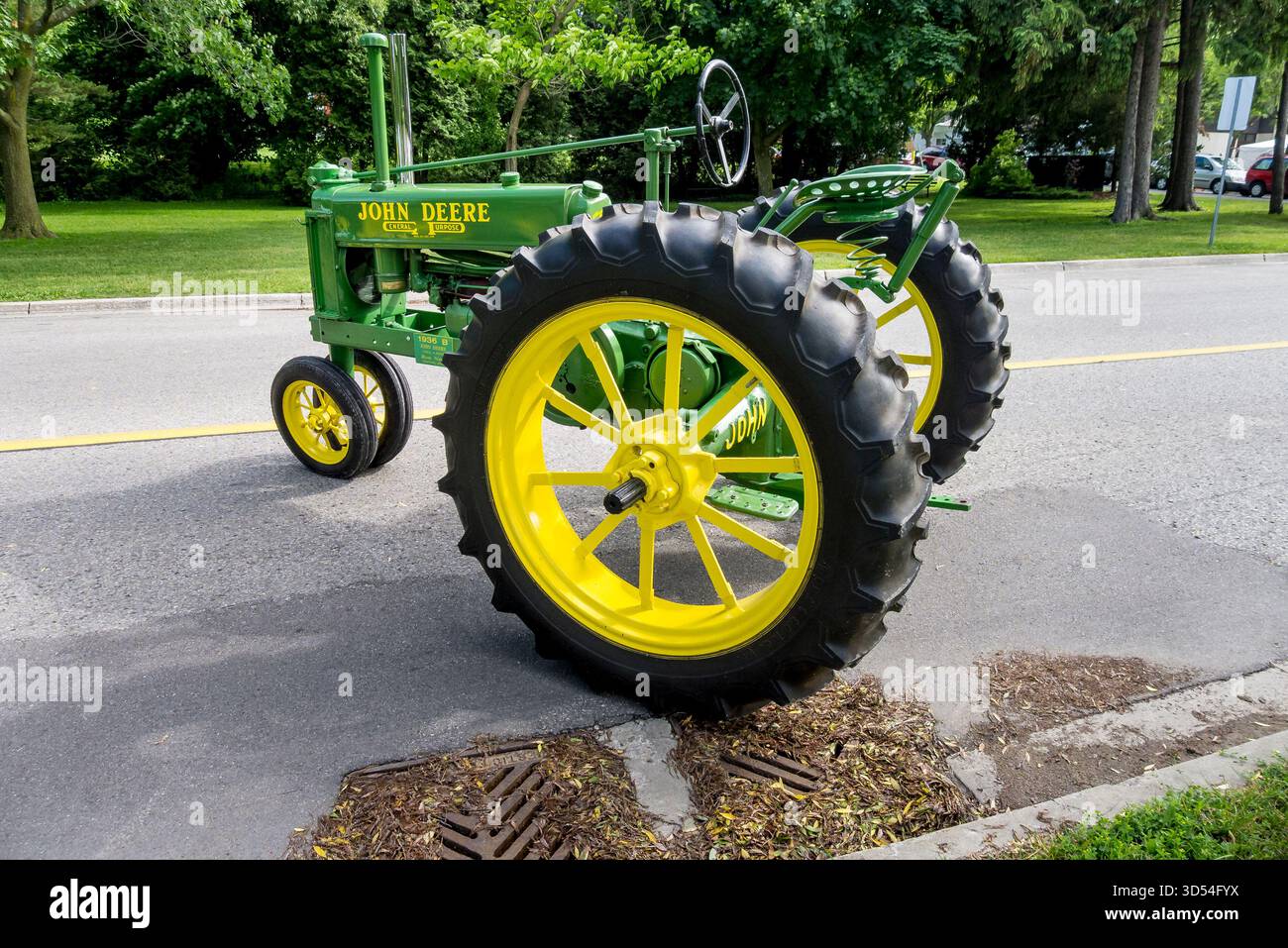Antique john deere farm tractor hi-res stock photography and