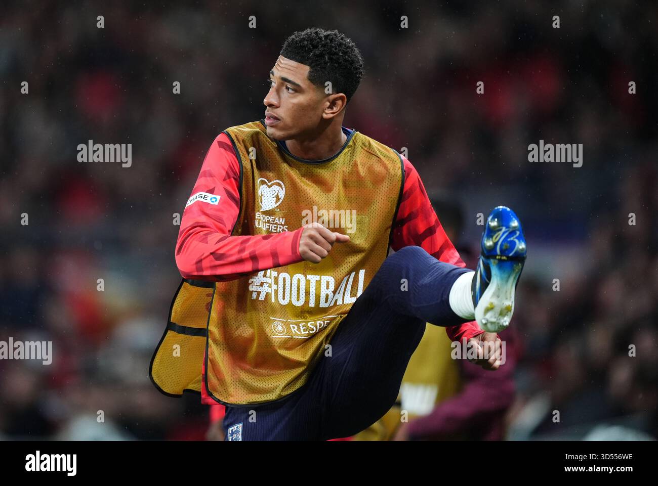 England's Jude Bellingham warming up on the touchline during the 2026 ...