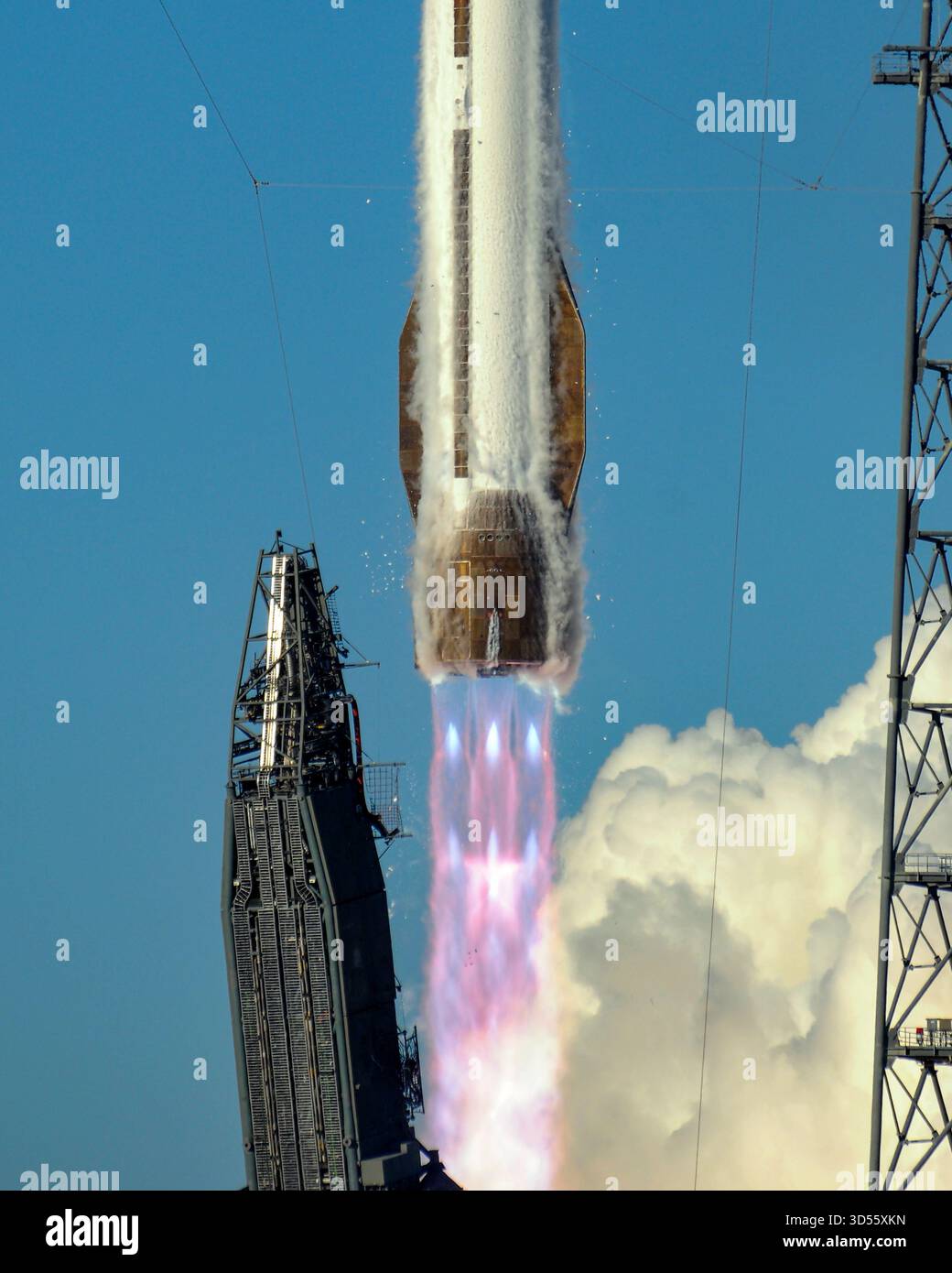 Blue Origin"s New Glenn rocket boosts a pair of NASA's EscaPADE ...