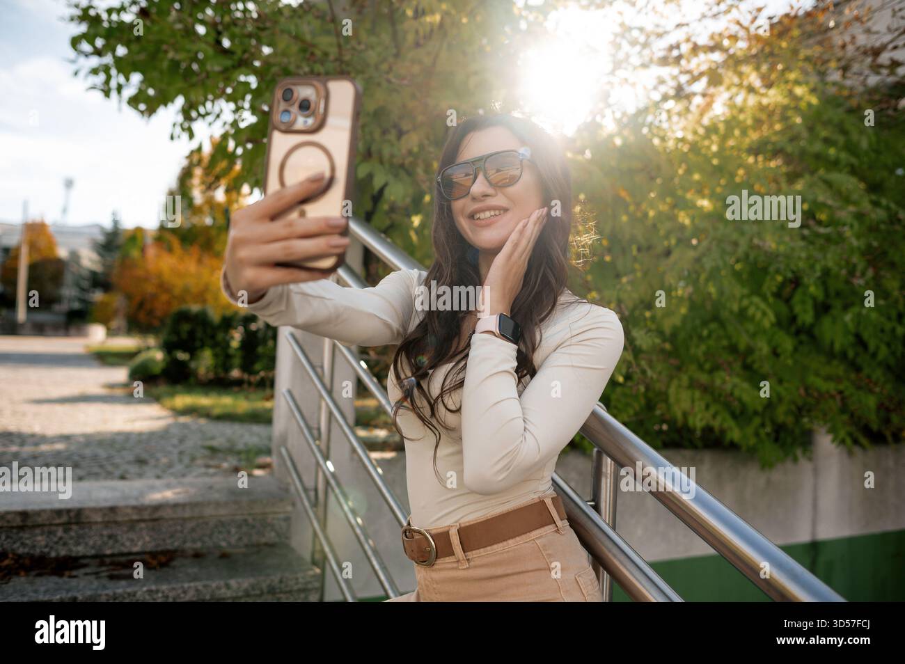 Woman selfie smartphone autumn hi-res stock photography and images - Alamy