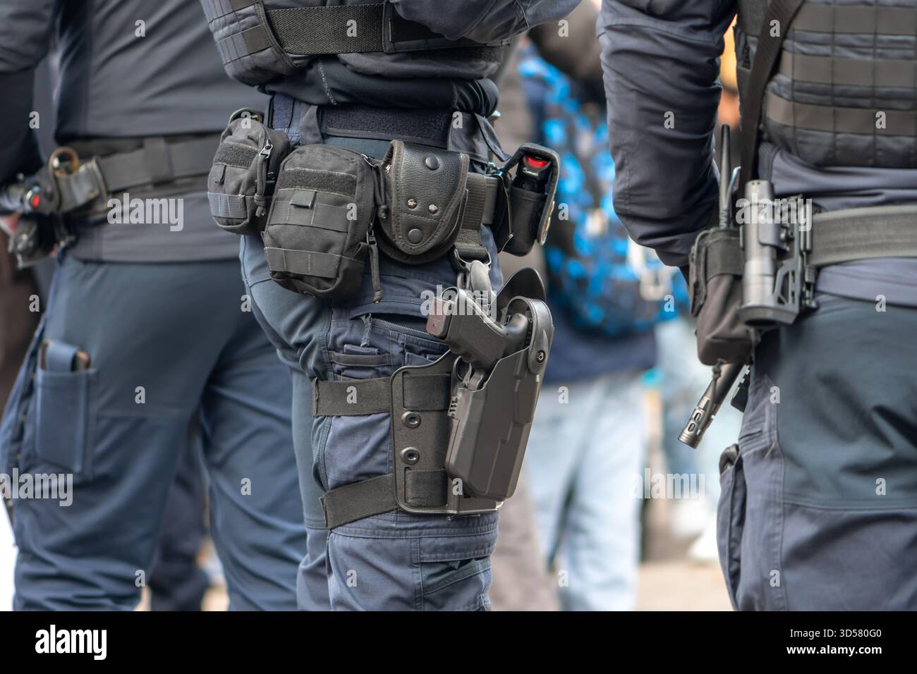 Tactical belts hi-res stock photography and images - Alamy