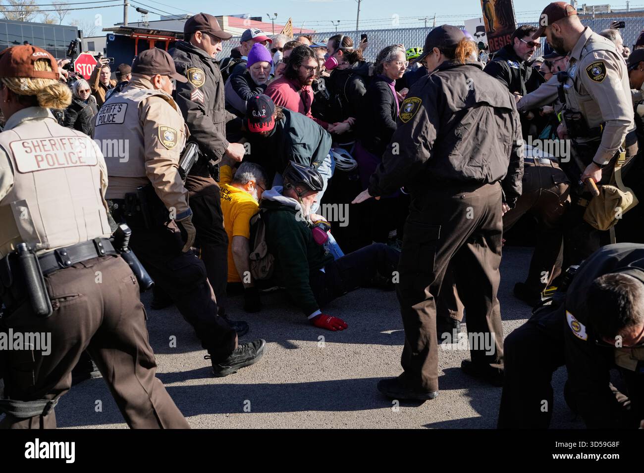 Illinois State Police and Cook County Sheriff Police guard as ...