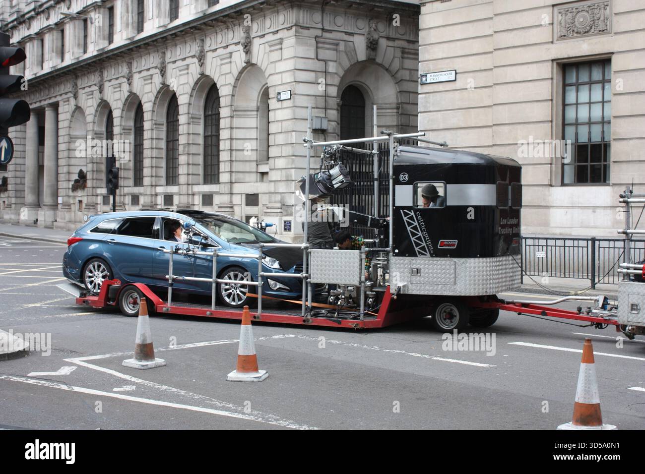 filming of a picture car with a process trailer - low loader tracking ...