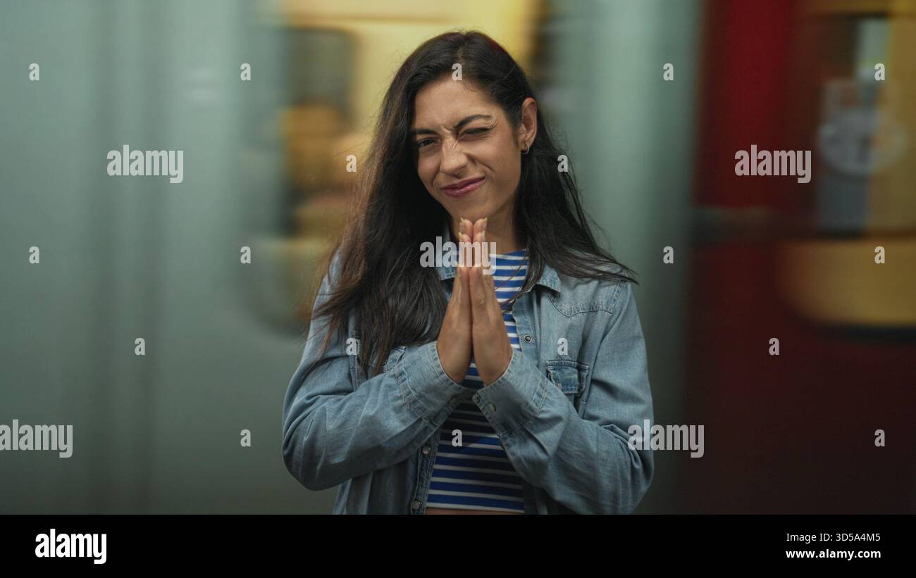 Woman clapping hands on station hi-res stock photography and images - Alamy