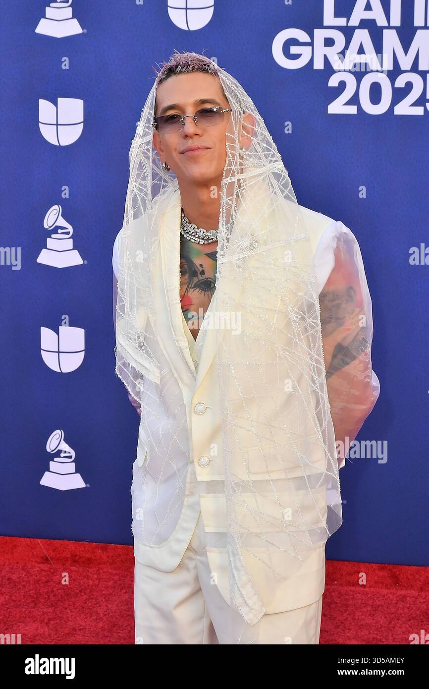 Lenny Tavárez attends The 26th Annual Latin GRAMMY Awards at MGM Grand Garden Arena on November 13, 2025 in Las Vegas, Nevada. Photo: Casey Flanigan/imageSPACE/MediaPunch Stock Photo