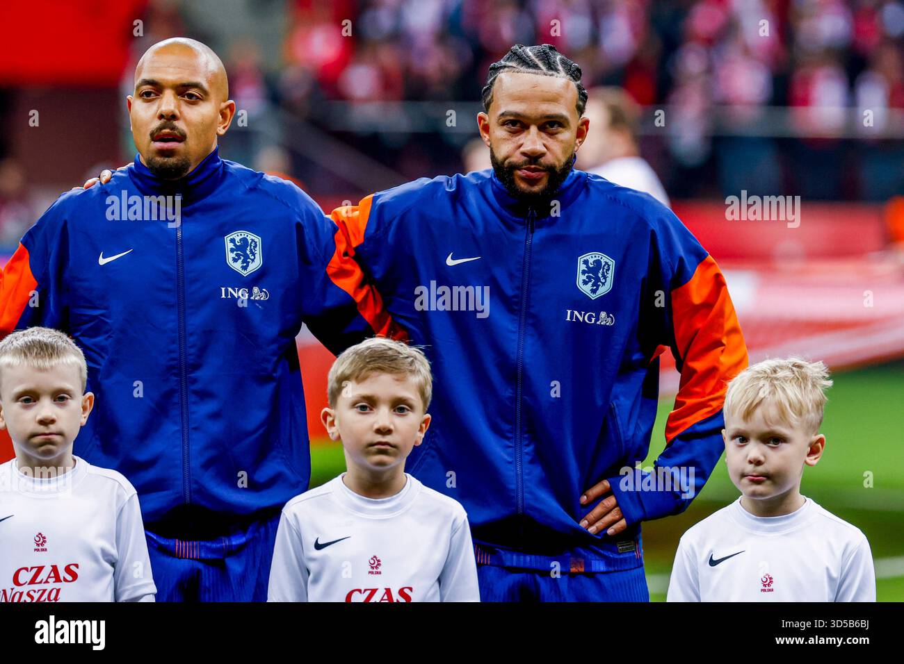 Donyell Malen of the Netherlands and Memphis Depay of the
