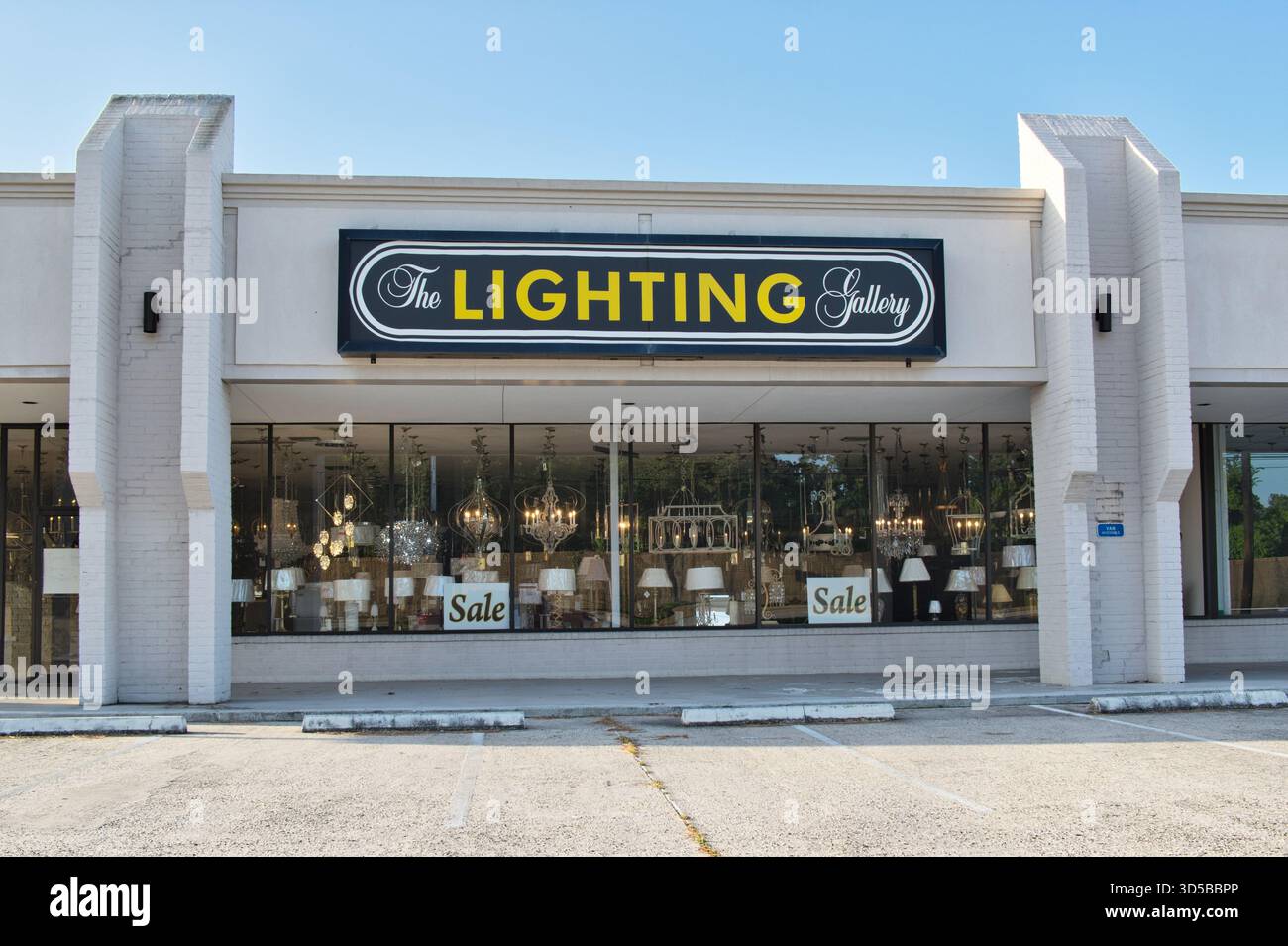 Store shop small business economy light hi-res stock photography and images - Alamy Store shop small business economy light hi-res stock photography and images - Alamy