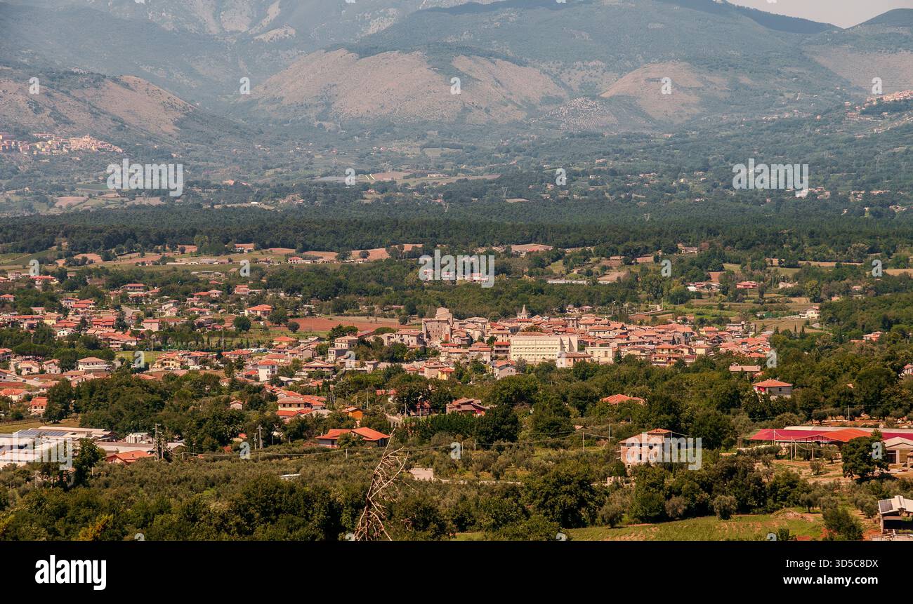 Amaseno is located in the Amaseno Valley, between the Ausoni (to the east-south-west) and the Lepini mountains (to the north). - Stock Image