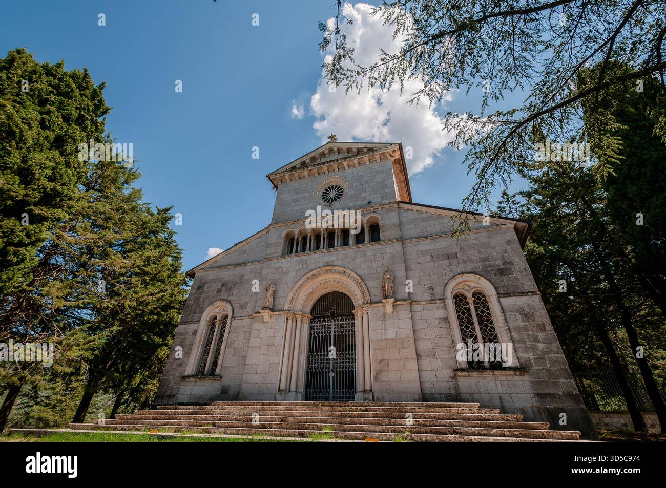 Church of S. Maria dell’Auricola. The white bulk of the church, dating back to the 13th century, stands out on the summit of the homonymous hill, at a - Stock Image