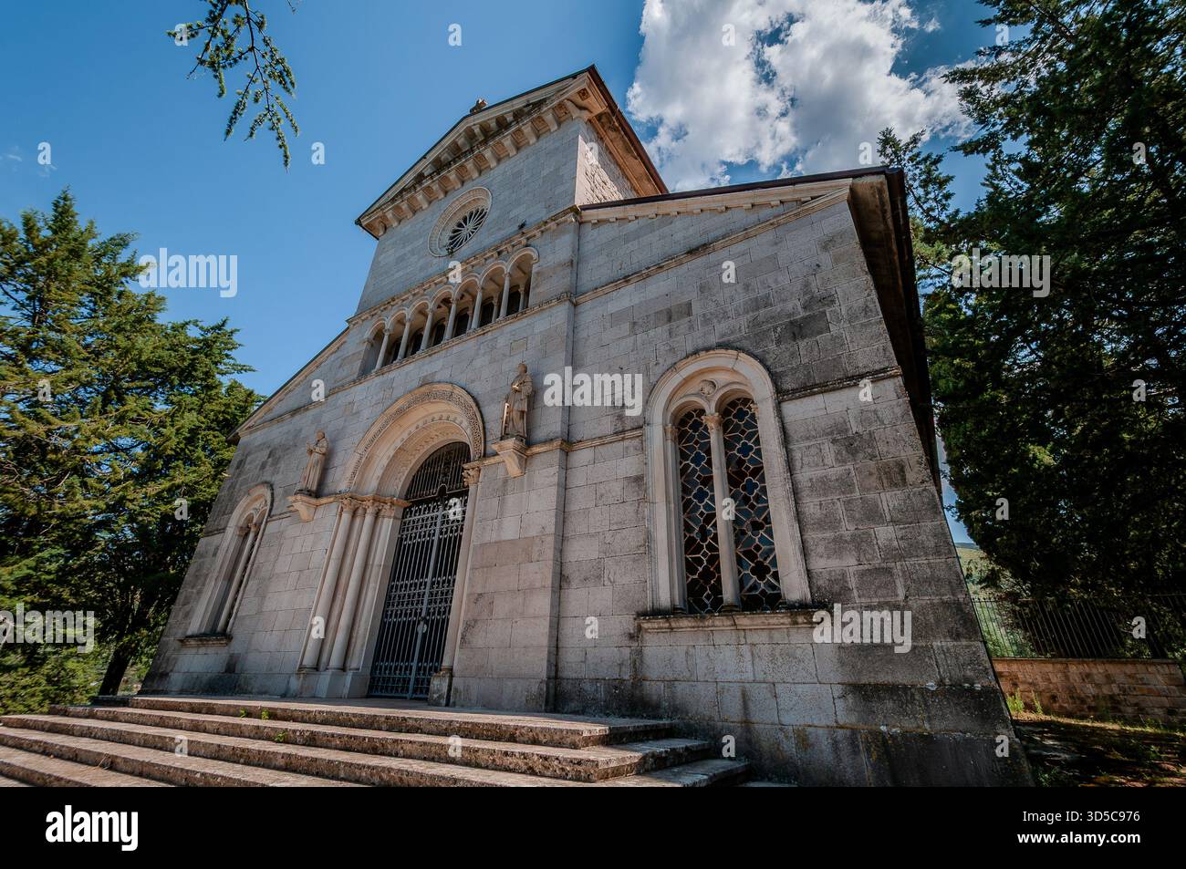 Church of S. Maria dell’Auricola. The white bulk of the church, dating back to the 13th century, stands out on the summit of the homonymous hill, at a - Stock Image