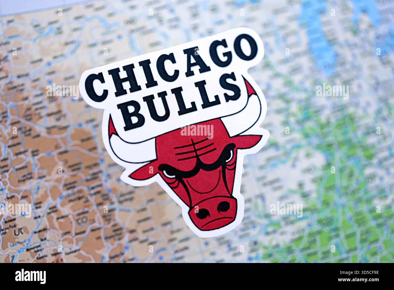 Chicago bulls logo hi-res stock photography and images - Alamy, image size:1300x956