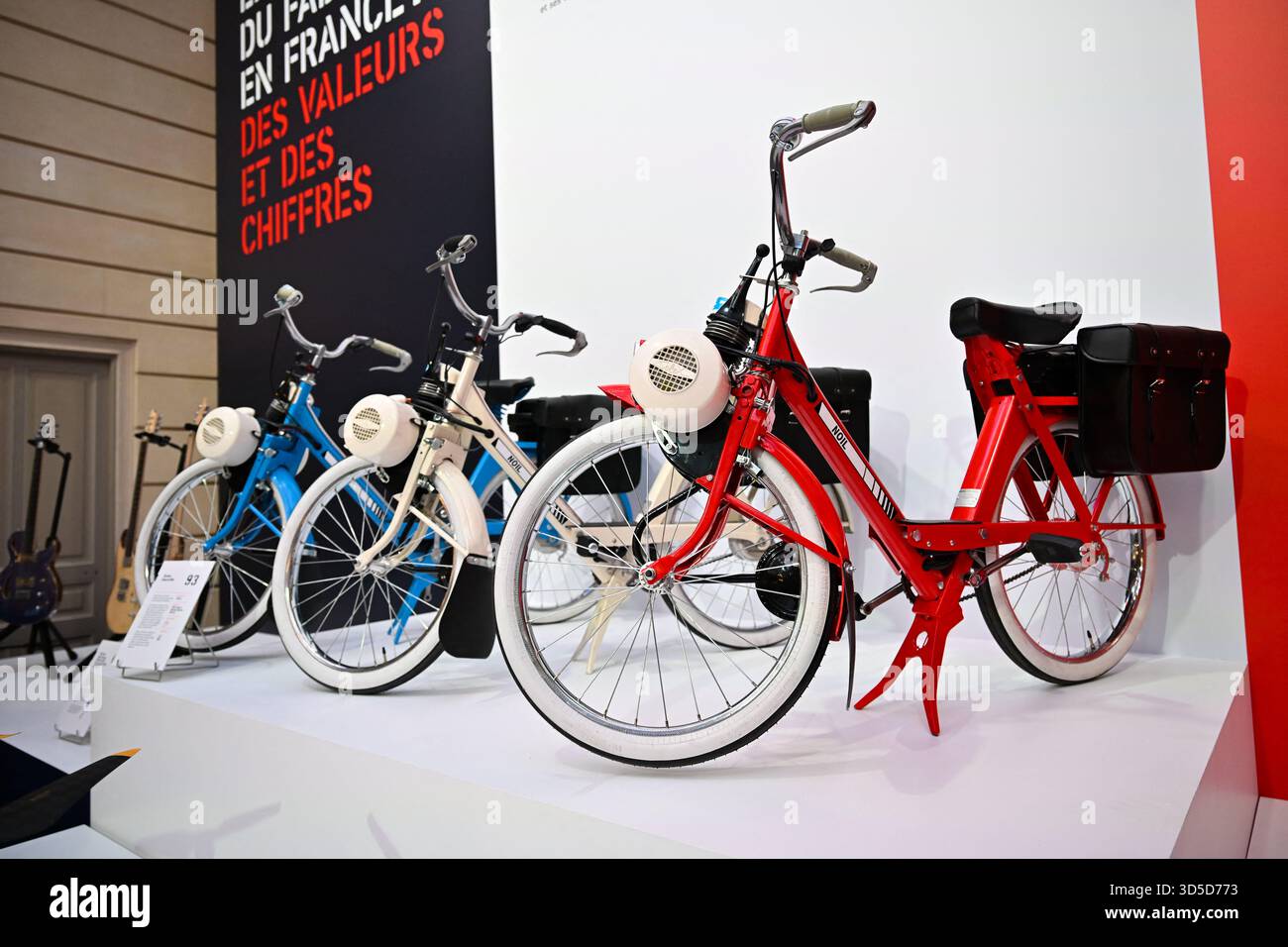 Paris, France. 15th Nov, 2025. Electric Solex during 5th edition of the Great Exhibition of French Manufacturing at the Elysee Palace in Paris, France on November 15, 2025. Initiated by the Head of State in January 2020, this annual event honors companies, artisans, producers, start-ups, and manufacturers who are fully committed to French manufacturing. Photo by Tomas Stevens/ABACAPRESS.COM Credit: Abaca Press/Alamy Live News Stock Photo