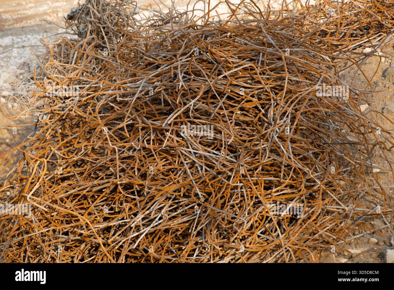 Tangled rebar hi-res stock photography and images - Alamy