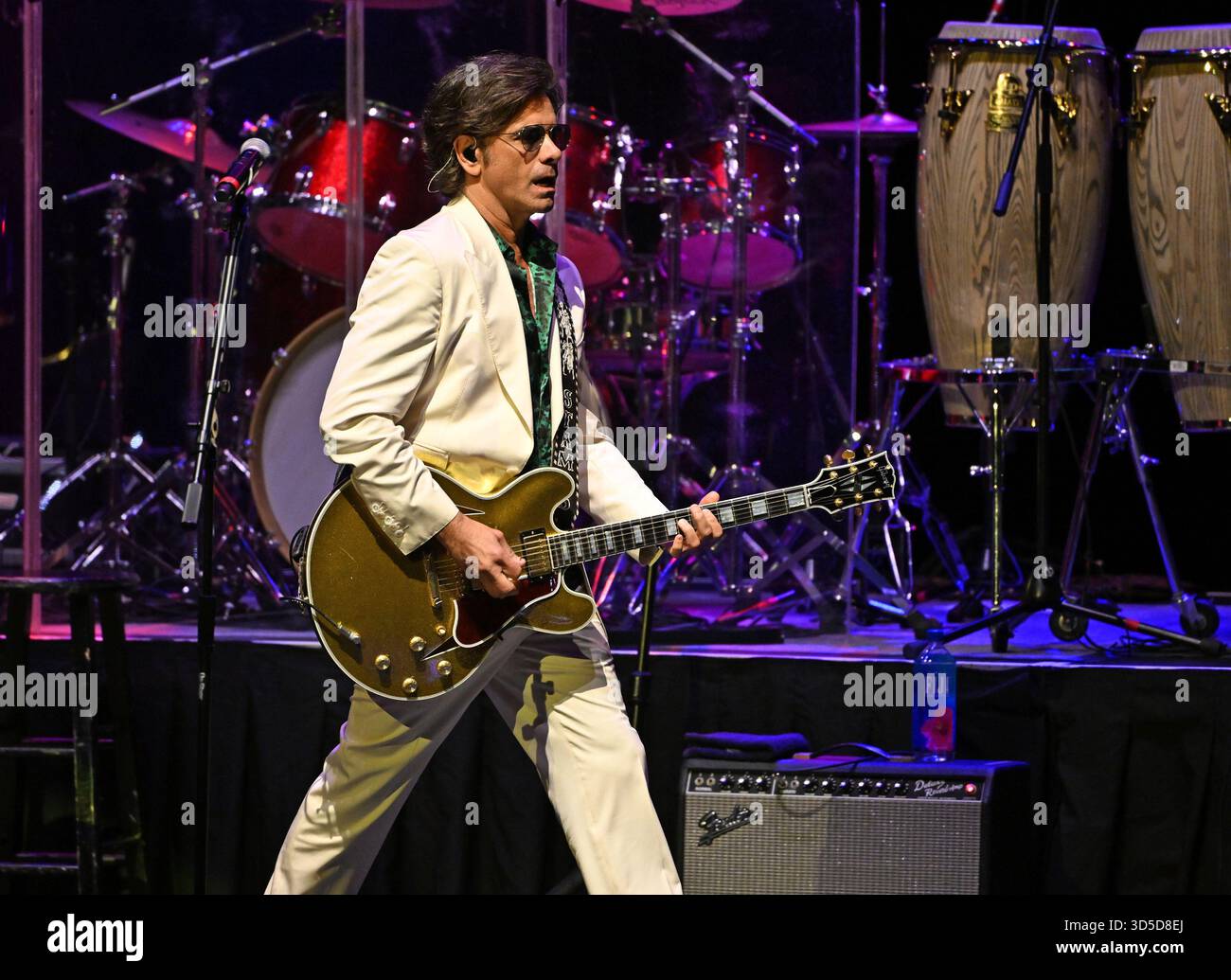 Hollywood FL, USA. 14th Nov, 2025. The Beach Boys perform during The Sounds of Summer Tour at Hard Rock Live at the Seminole Hard Rock Hotel & Casino on November 14, 2025 in Hollywood, Florida. Credit: Mpi04/Media Punch/Alamy Live News Stock Photo