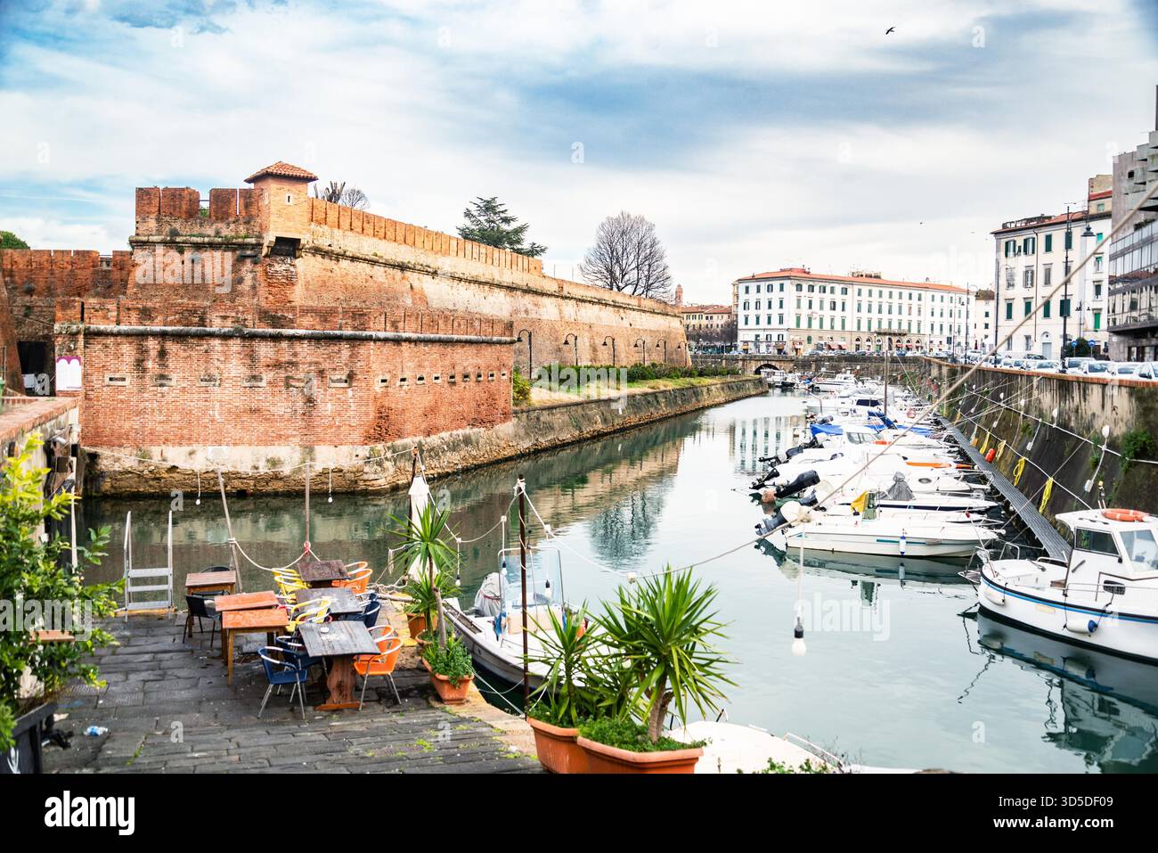 1500s ship hi-res stock photography and images - Alamy