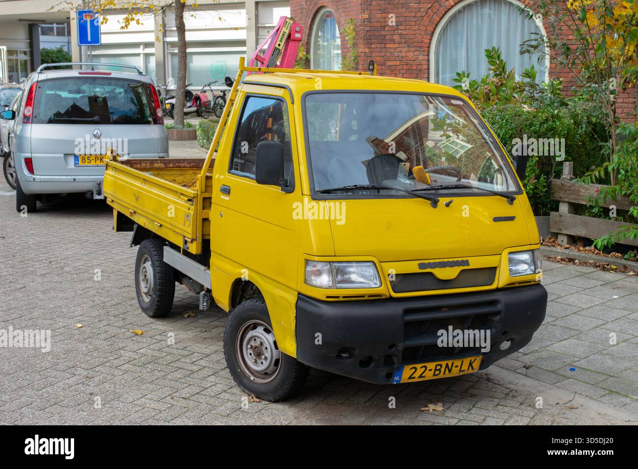 Porter Mini Auto Piaggio Porter 1.3 Kipper Mini Truck At Amsterdam The Netherlands 5-11 ...