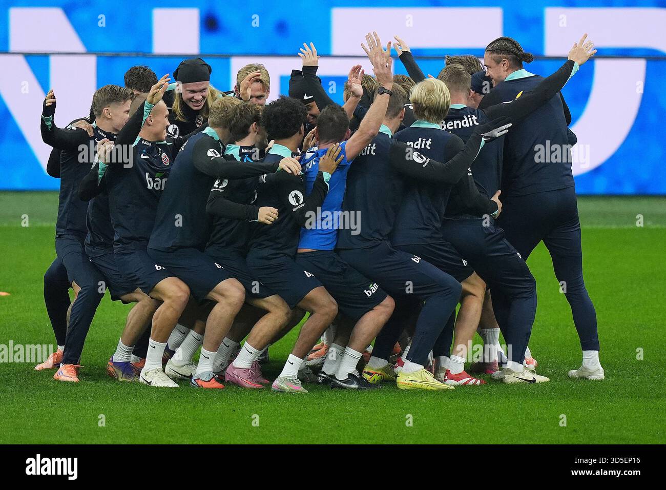 Deschamps Balances Grief and Leadership as France Eyes World Cup Dominance Deschamps Balances Grief and Leadership as France Eyes World Cup Dominance