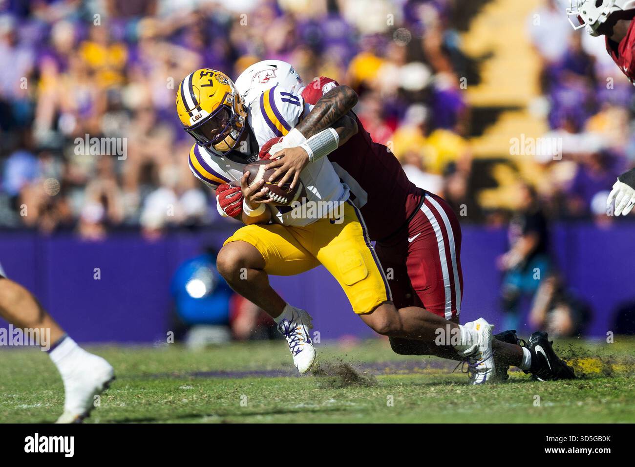 BATON ROUGE, LA - NOVEMBER 15: LSU Tigers quarterback Michael Van Buren ...