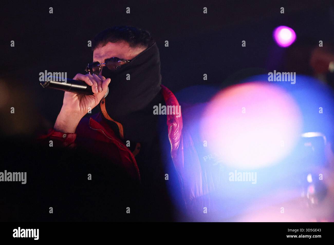 16 November 2025, Hesse, Gießen: Rapper Haftbefehl performs at La Louve in Giessen. Photo: Hannes P. Albert/dpa Stock Photo