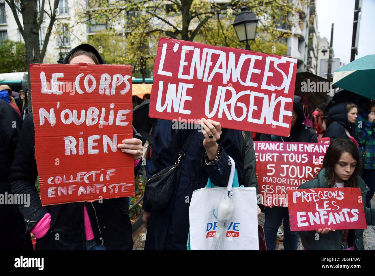 Paris, France. 15th Nov, 2025. Demonstration against violence against children and teenagers in Paris, France on November 15, 2025. To put an end violence against minors (mistreatment, sexual abuse, harassment,) Partisipants are calling on public authorities for an ambitious action plan to better protect children and adolescents and to reduce all form of volence against them. Photo by Alain Apaydin/ABACAPRESS.COM Credit: Abaca Press/Alamy Live News Stock Photo