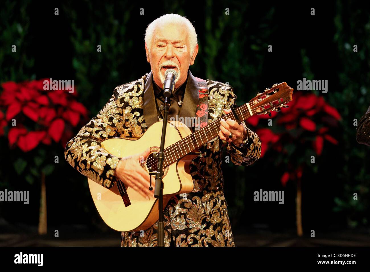 Monte Carlo, Monaco. 15th Nov, 2025. Pablo Reyes and the Gipsy King perform during the awards gala night held at Grimaldi Forum during 22nd Monte Carlo Film Festival on November 15, 2025 in Monte Carlo, Monaco. Photo Marco Piovanotto/ABACAPRESS.COM Credit: Abaca Press/Alamy Live News Stock Photo