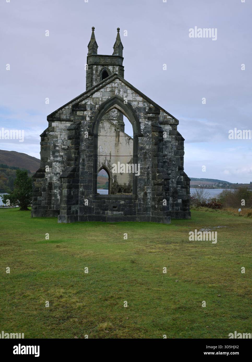 Ruins of Dunlewey Church overlooking Dunlewey Lough In Dunlewey County Donegal Ireland 02/11/2025 Stock Photo
