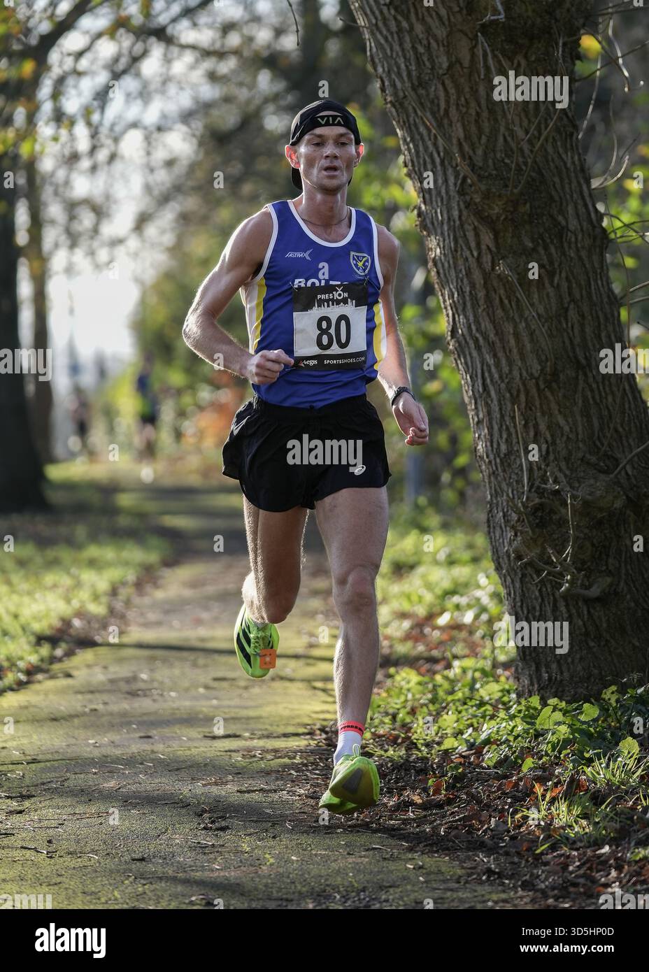 Hutton, UK, 16th Nov 2025. The Leader in the Preston 10 Mile Road Race ...