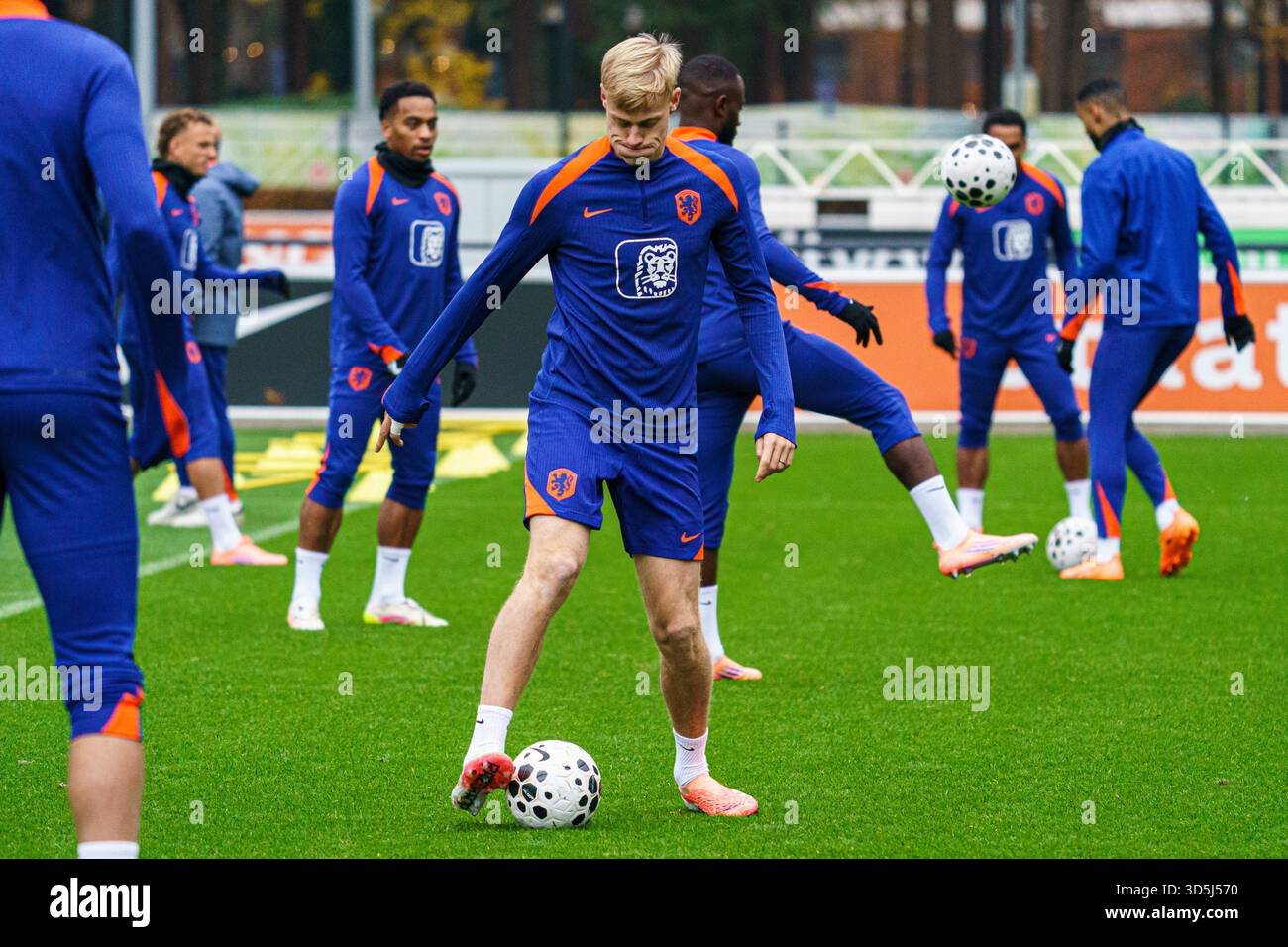 Why is Jan Paul van Hecke expected to start?