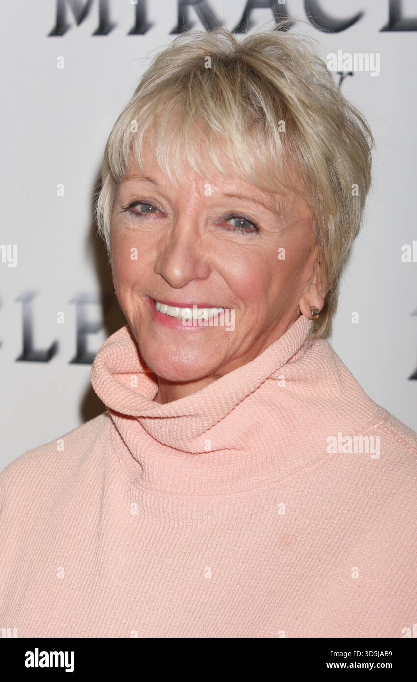 **FILE PHOTO** Elizabeth Franz Has Passed Away. Elizabeth Franz attends photo call with the stars and creative team of the upcoming revival of William Gibson's 'The Miracle Worker' at their rehearsal studio in New York City on January 25, 2010. Photo Credit: Henry McGee/MediaPunch Stock Photo