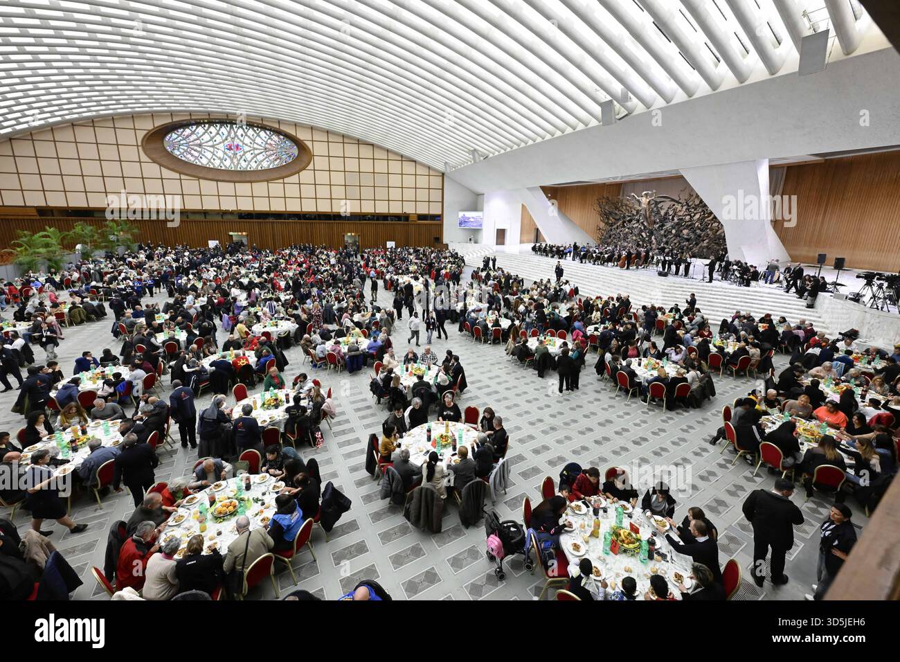 Pope Leo XIV attends a special lunch with indigent people to mark the Jubilee of the Poor on November 16, 2025 at the Vatican. Pope Leo XIV urged leaders of nations to listen to the cry of the poorest. Photo by (EV) Vatican Media/ ABACAPRESS.COM Credit: Abaca Press/Alamy Live News Stock Photo