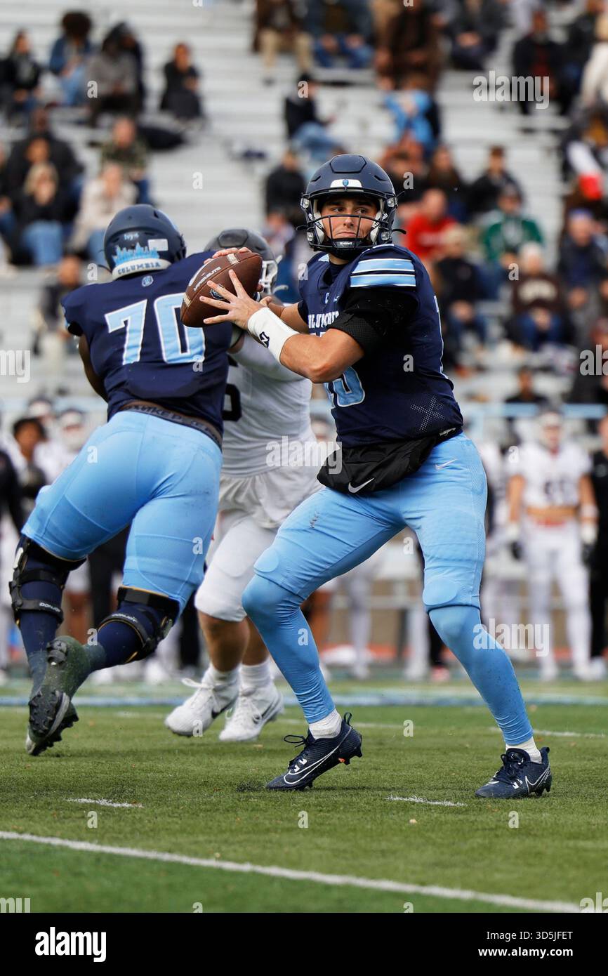 Columbia quarterback Chase Goodwin (15) looks to pass during an NCAA ...