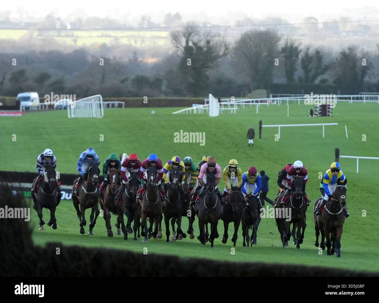 Runners and riders in the Bar One Racing Troytown Handicap Chase at ...