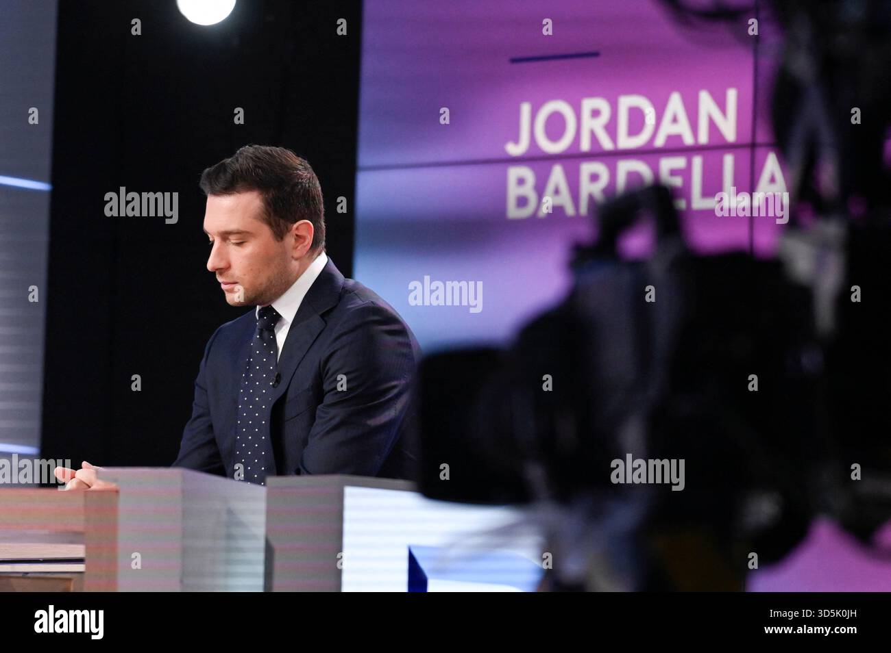 Paris, France. 16th Nov, 2025. President of French far-right Rassemblement National (RN) party and Member of the European Parliament Jordan Bardella poses for pictures ahead of an interview for Dimanche En Politique on France 3 channel in Paris, France on November 16, 2025. Photo by Stephane Le Tellec/ABACAPRESS.COM Credit: Abaca Press/Alamy Live News Stock Photo