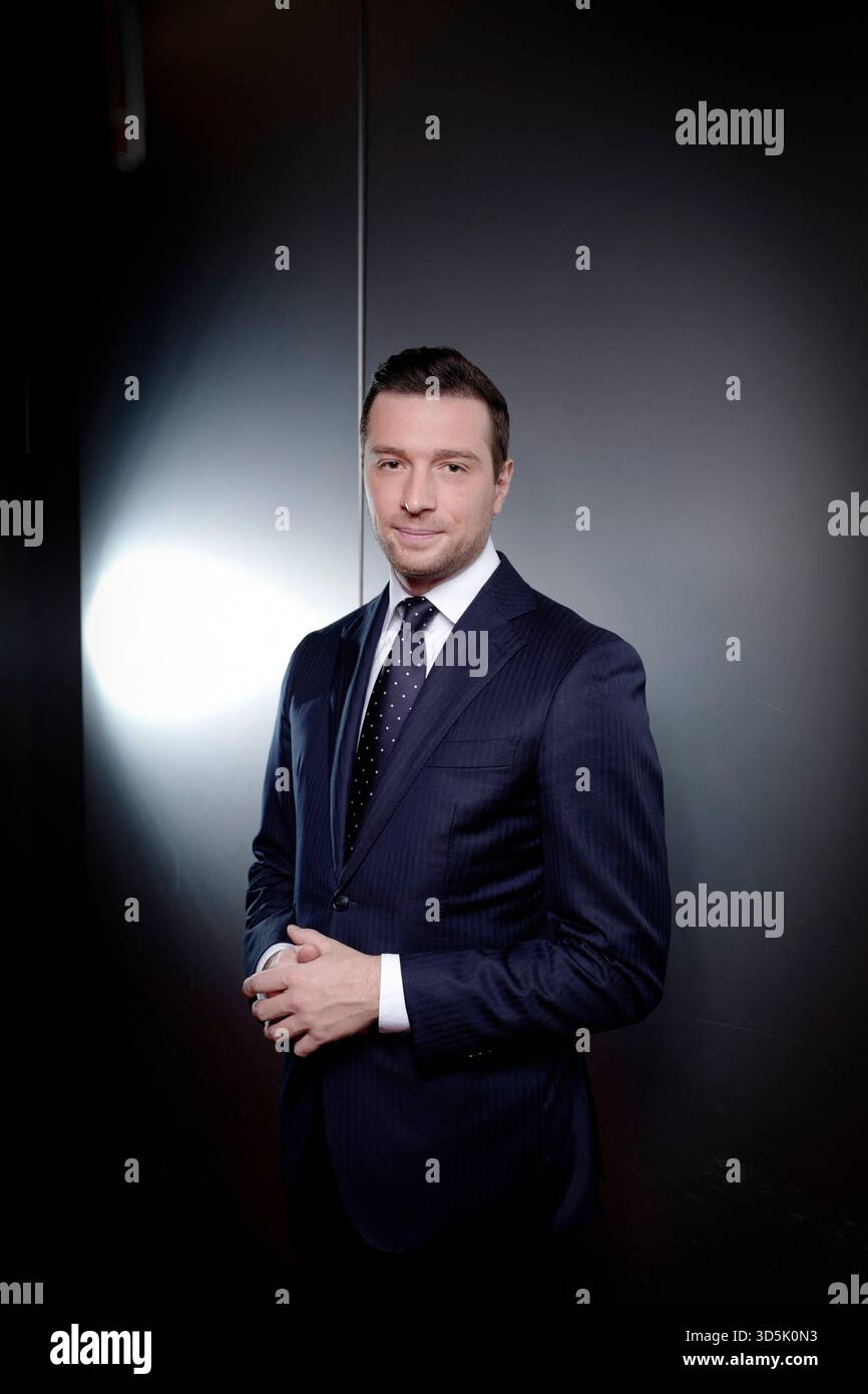 Paris, France. 16th Nov, 2025. President of French far-right Rassemblement National (RN) party and Member of the European Parliament Jordan Bardella poses for pictures ahead of an interview for Dimanche En Politique on France 3 channel in Paris, France on November 16, 2025. Photo by Stephane Le Tellec/ABACAPRESS.COM Credit: Abaca Press/Alamy Live News Stock Photo