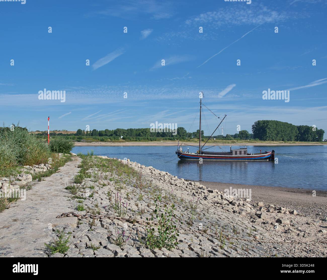 Historic Traditional Eel Fishing Boat Called Aalschokker Rhine River 