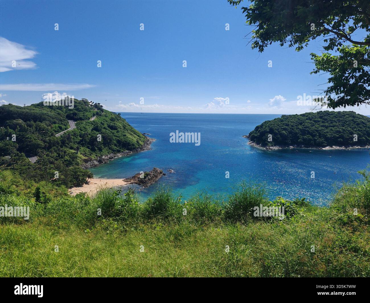 Coastal green hills turquoise ocean hi-res stock photography and images ...