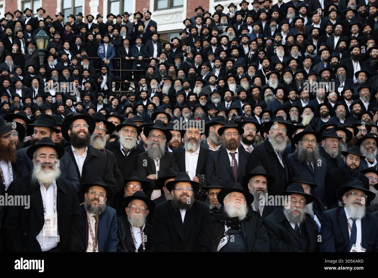 Holy Rabbis Thousands of rabbis attending the 42nd annual International Conference ...