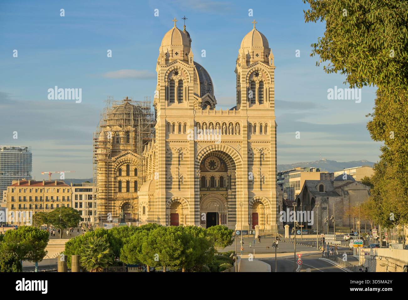 Cathedrale la Major de Marseille, Marseille, Frankreich *** Cathedrale ...