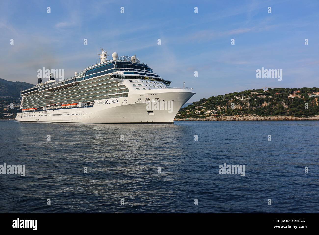 File pic: Villefranche sur Mer, France. Nov 16, 2025: The large cruise ...