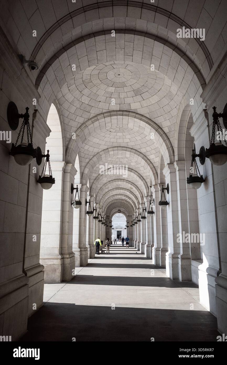 Union Station Arched Arcade Washington DC // WASHINGTON DC — The arched ...