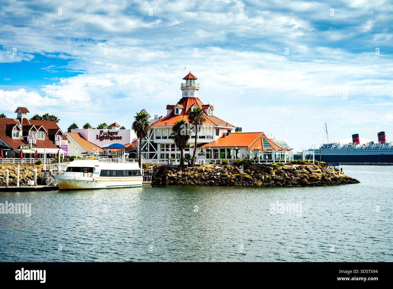 Parker's lighthouse long beach hi-res stock photography and images - Alamy