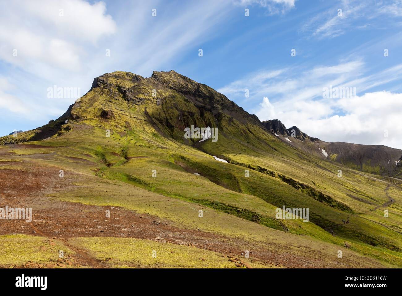 Green mountain peak hi-res stock photography and images - Alamy