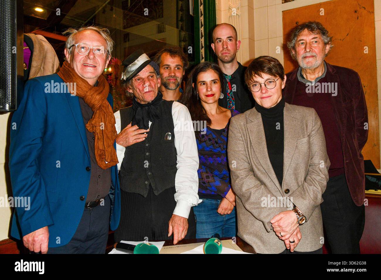 Etienne Faure, Denis Lavant, Laura Tirandaz, Tom Buron and Catherine ...