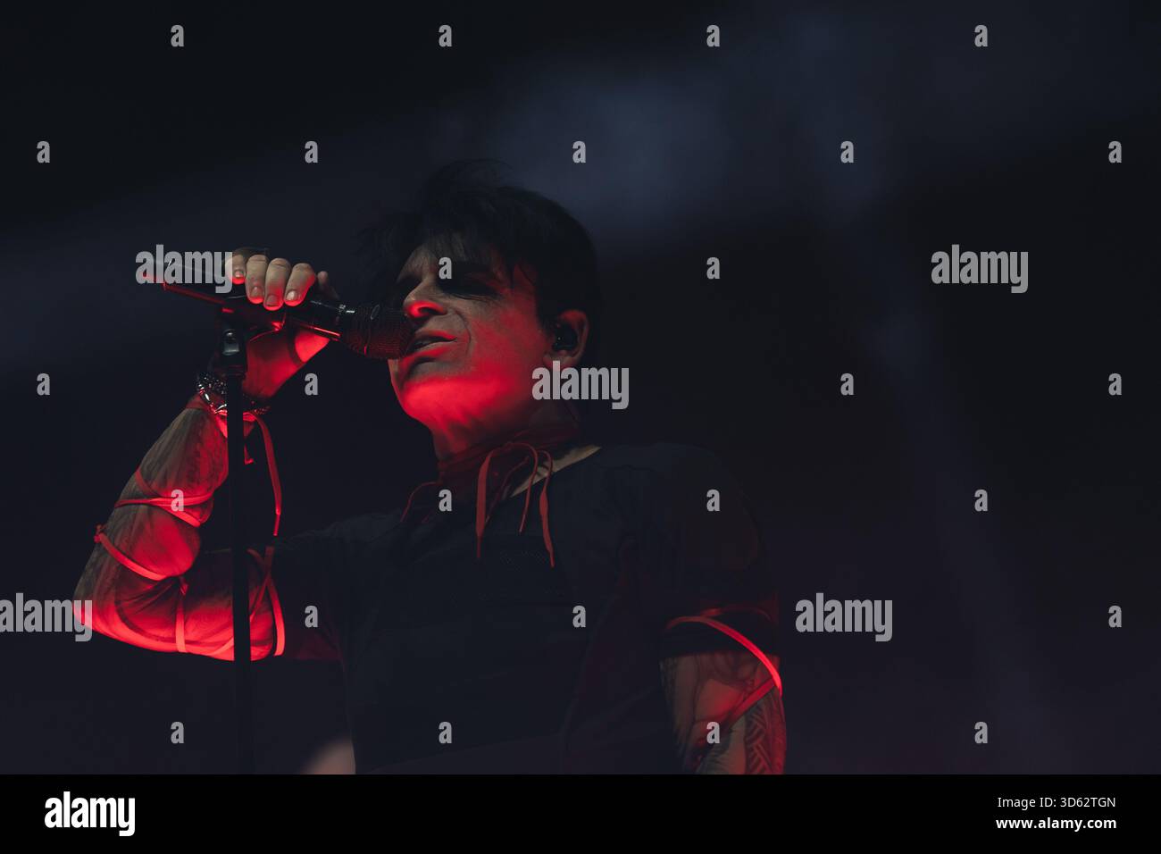 Gary Numan performing live at Bristol Beacon, UK on 16th November 2025 Stock Photo