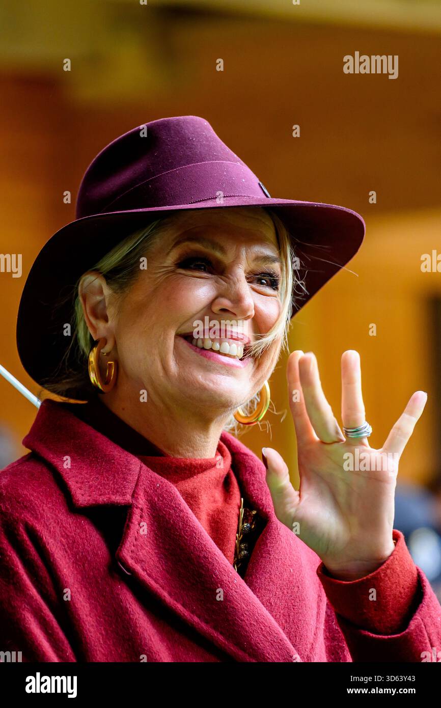 Queen Maxima at the opening of the circular wooden residential building ...