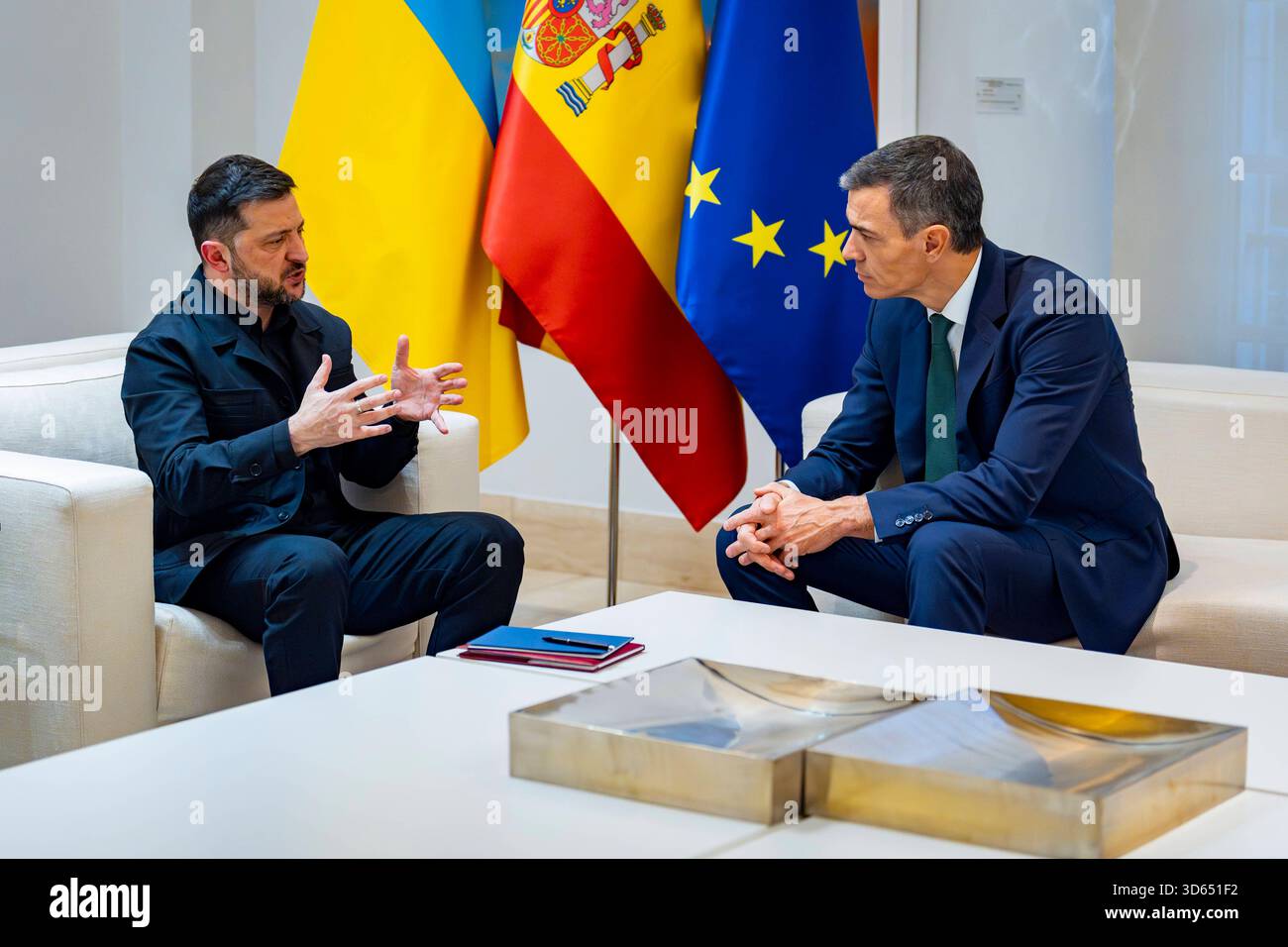 spanish-prime-minister-pedro-sanchez-meets-ukrainian-prime-minister