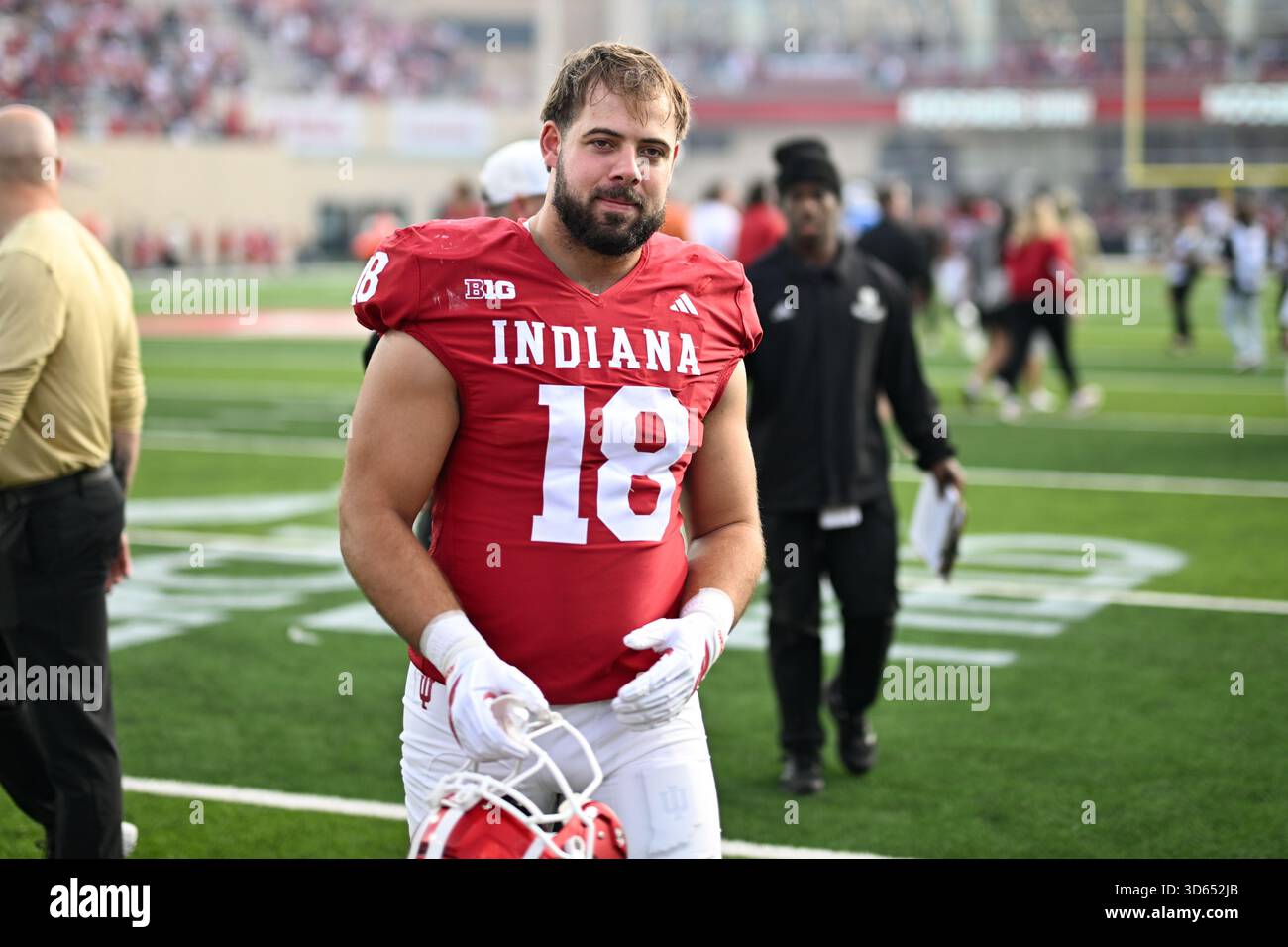 BLOOMINGTON, IN - NOVEMBER 15: Indiana Hoosiers DL Andrew Turvy (18 ...