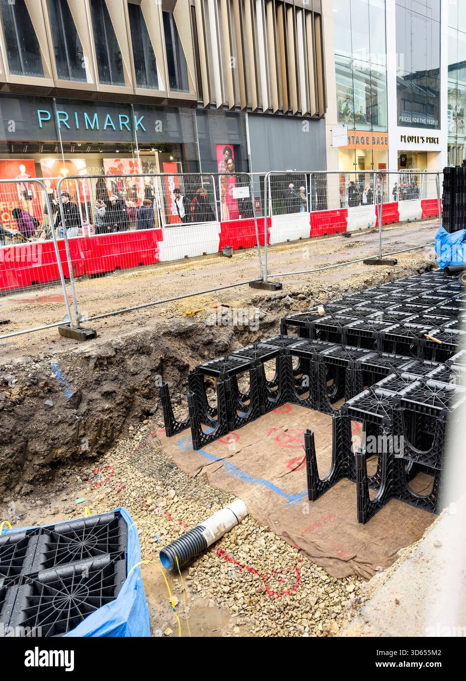 street construction site groundwork infrastructure & modular plastic tree pits soakaway or attenuation crates & traffic barriers newcastle - Smartphone Captured Stock Image
