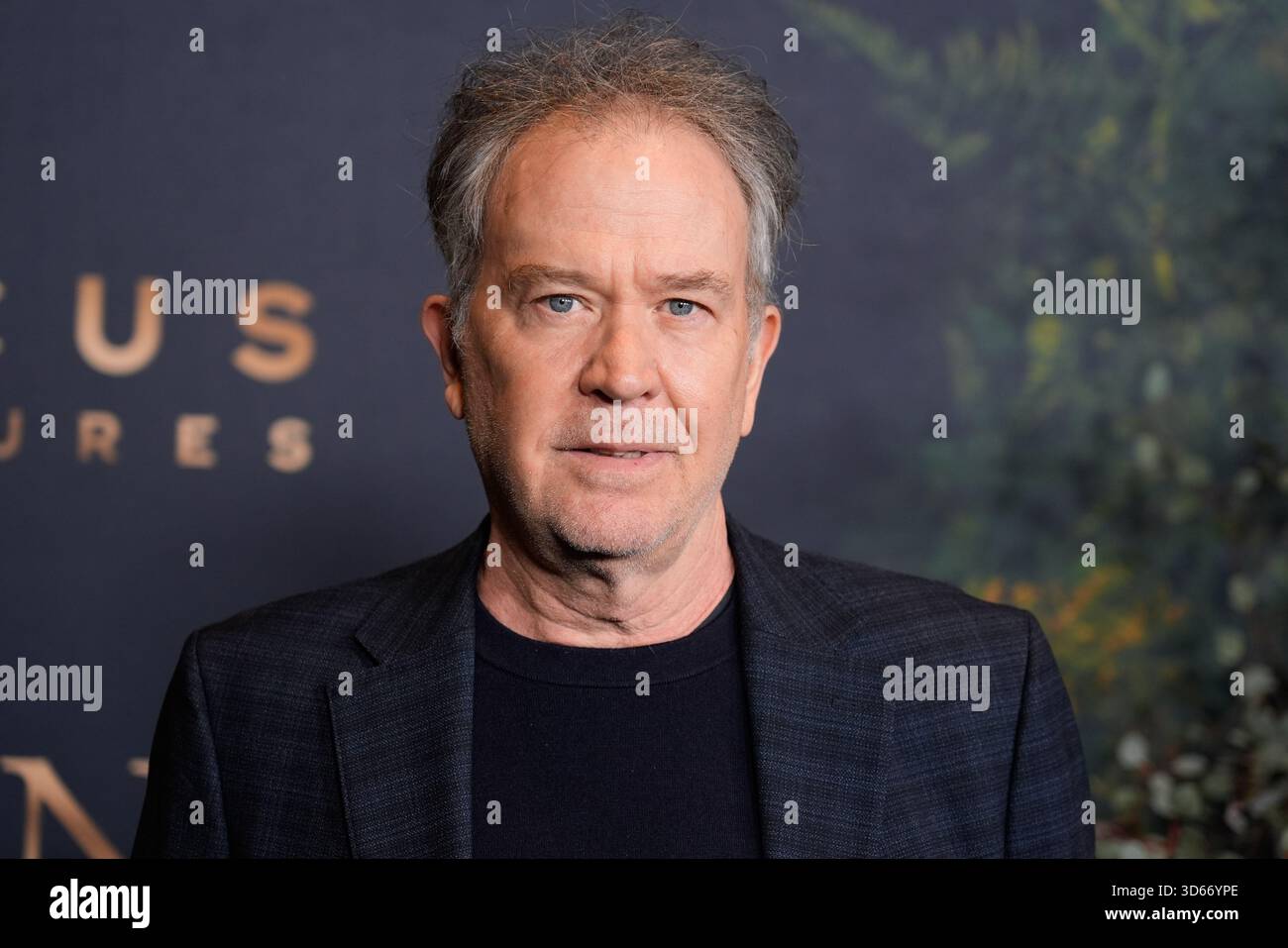 Timty Hutton Timothy Hutton arrives at the premiere of the film