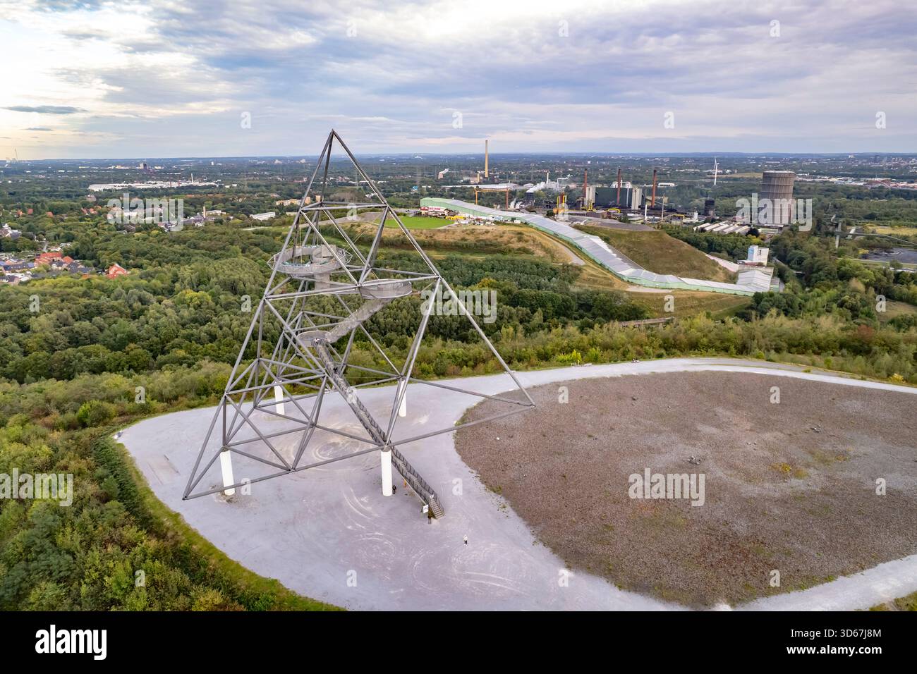 The Emscherblick tailings pile event, or Tetraeder for short, seen from the air in Bottrop, Ruhr area, North Rhine-Westphalia, Germany, Europe Stock Photo